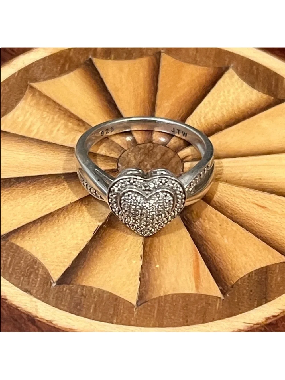 Sterling Silver Sweetheart Ring with Genuine Diamonds Size 7